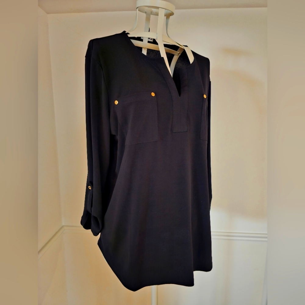 Ellen Tracy blouse - Picture 2 of 9